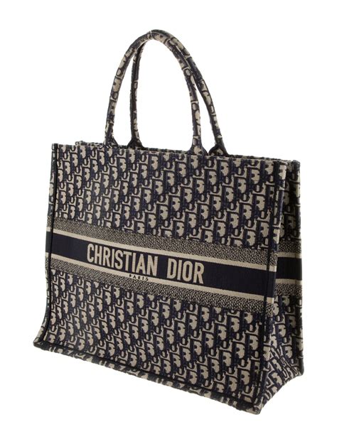 christian Dior tote bag